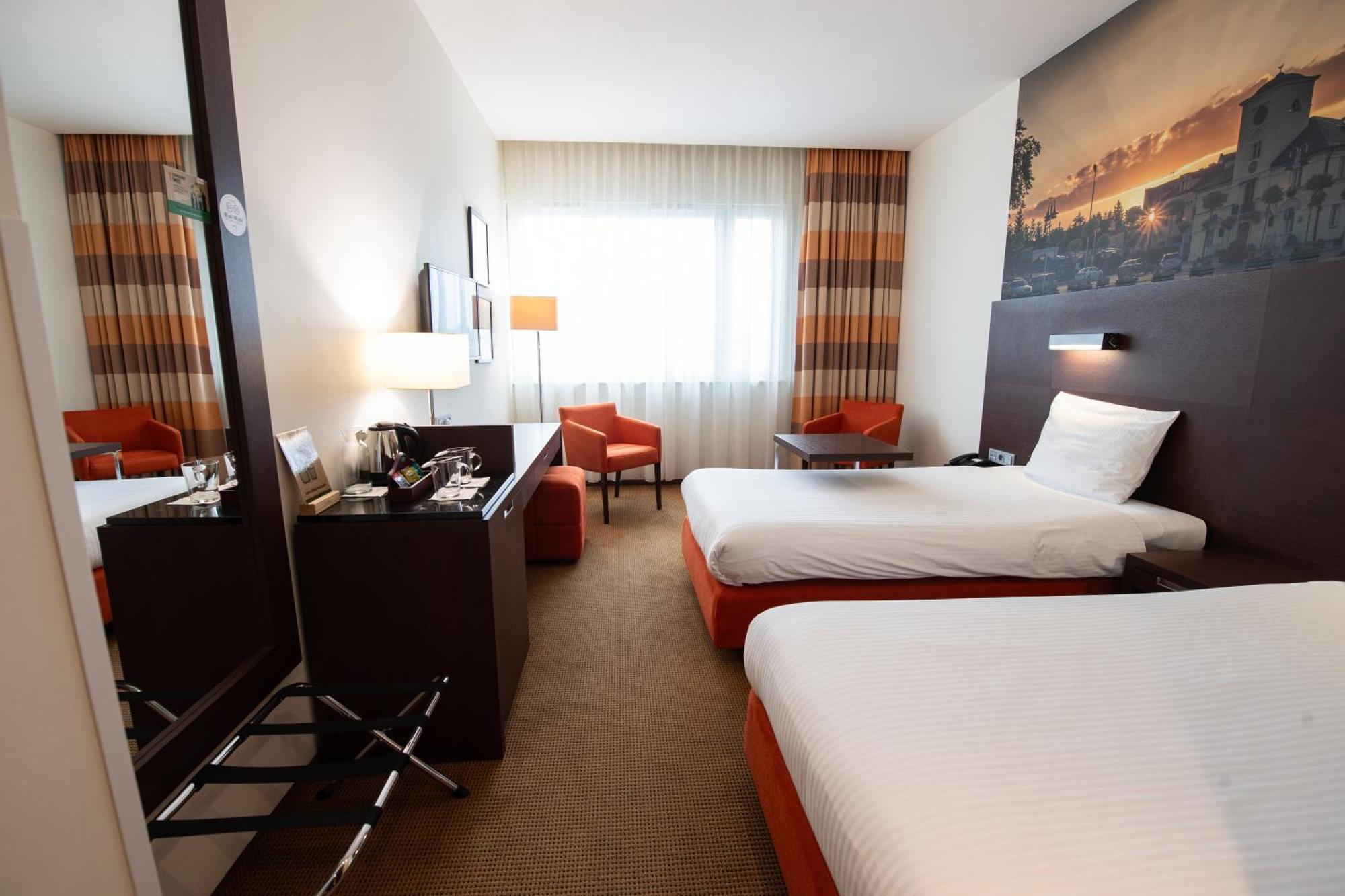 Desilva Warszawa Piaseczno Hotel Piaseczno  Kültér fotó